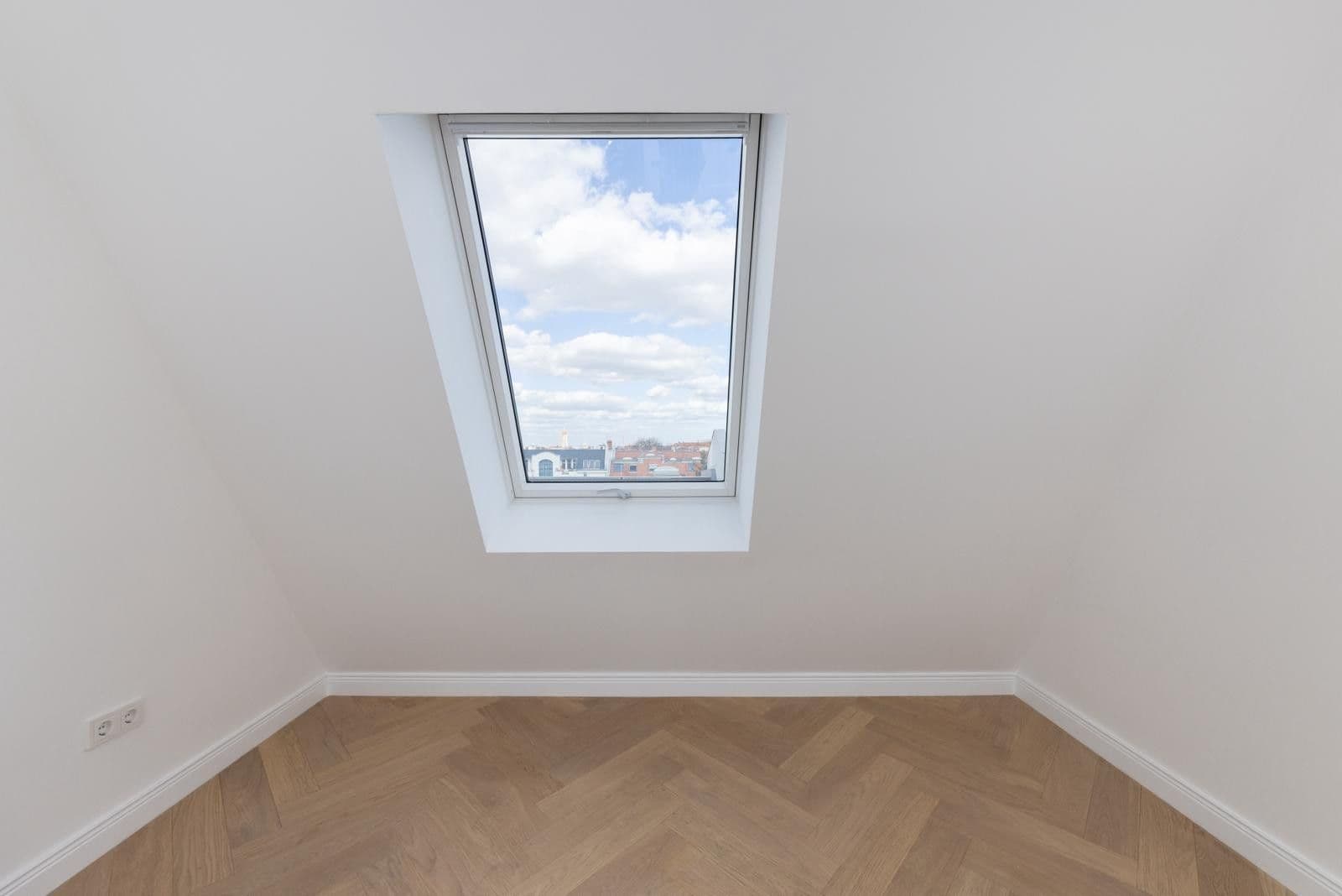 Predaj bytu 3-izbový 82 m², Schönebergerstraße 9, Berlin, Berlín Predaj bytu 3-izbový 82 m², Schönebergerstraße 9, Berlin, Berlín