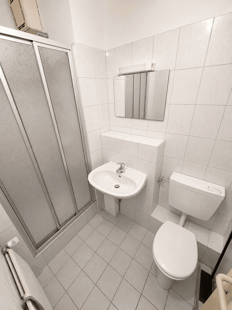 Prenájom bytu 1-izbový 25 m², Essen, Severné Porýnie - Westfálsko Prenájom bytu 1-izbový 25 m², Essen, Severné Porýnie - Westfálsko
