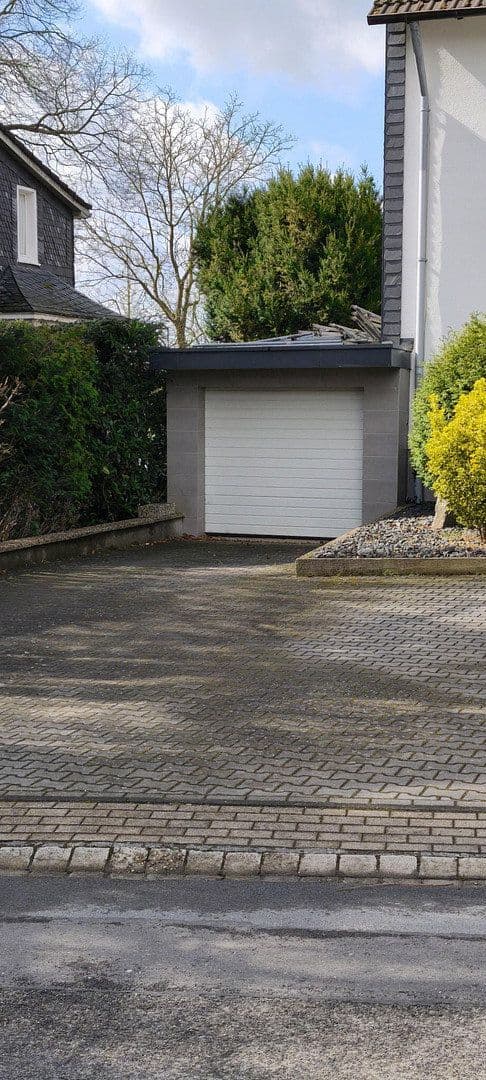 Predaj bytu 3-izbový 74 m², Leichlingen, Severné Porýnie - Westfálsko Predaj bytu 3-izbový 74 m², Leichlingen, Severné Porýnie - Westfálsko