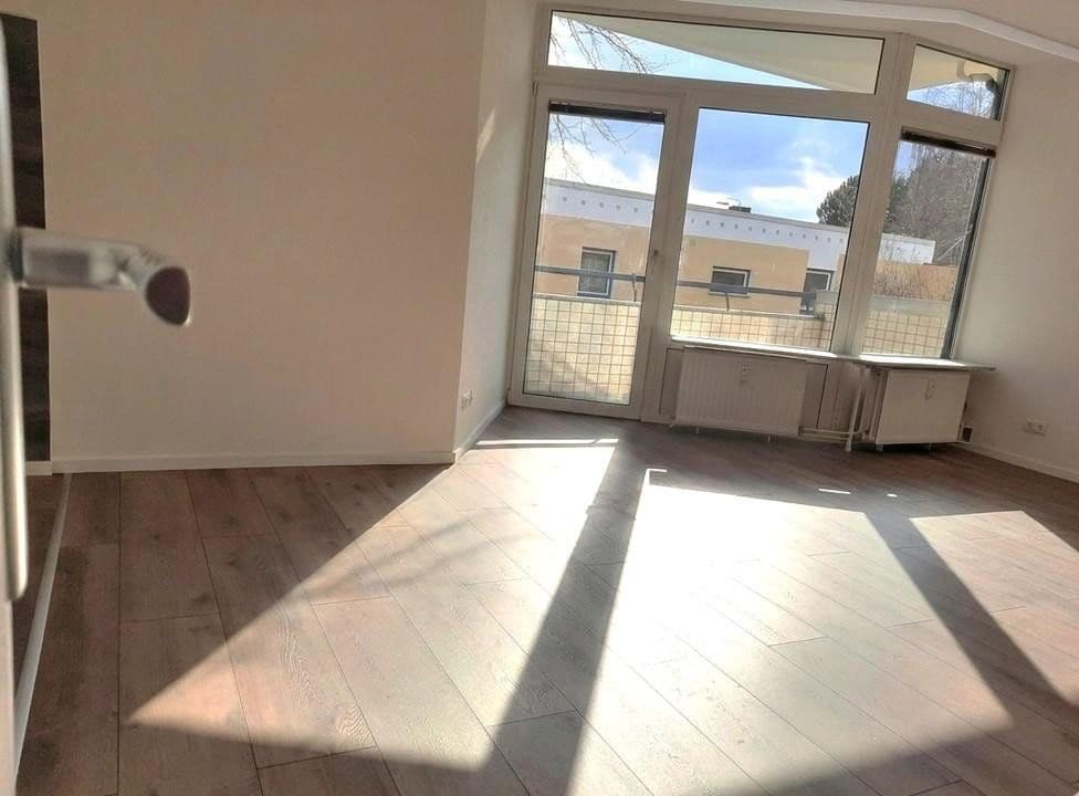 Predaj bytu 3-izbový 72 m², Berlin, Berlín Predaj bytu 3-izbový 72 m², Berlin, Berlín