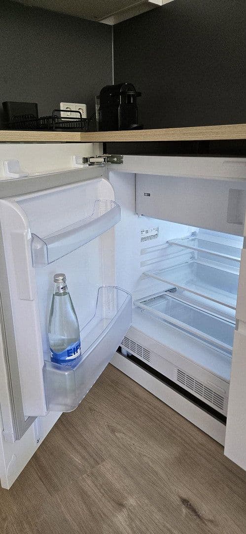 Prenájom bytu 1-izbový 33 m², Wiener Weg 1a, Köln, Severné Porýnie - Westfálsko Prenájom bytu 1-izbový 33 m², Wiener Weg 1a, Köln, Severné Porýnie - Westfálsko