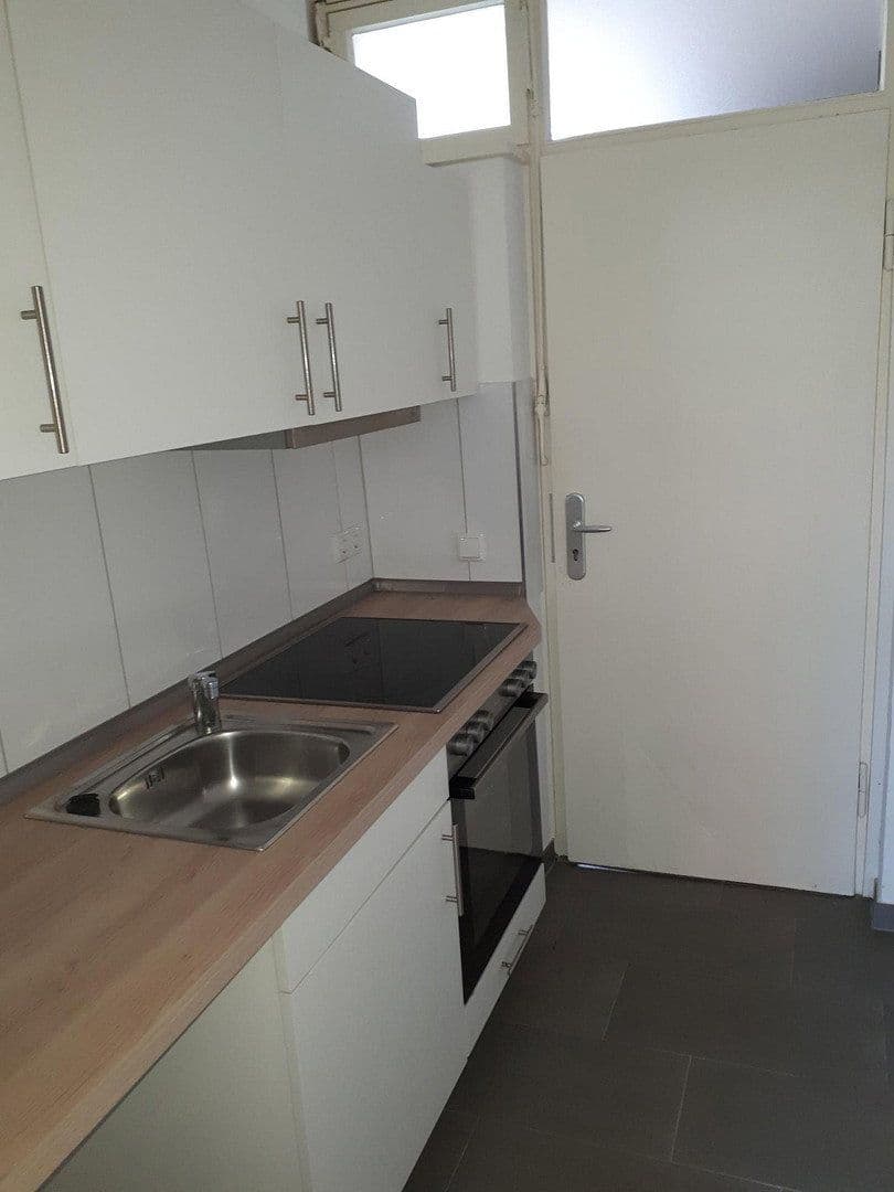 Prenájom bytu 1-izbový 26 m², Georgstr.5-7, Lübeck, Šlezvicko-Holštajnsko Prenájom bytu 1-izbový 26 m², Georgstr.5-7, Lübeck, Šlezvicko-Holštajnsko