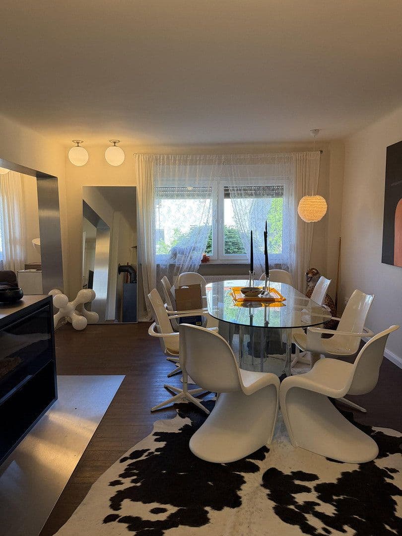 Predaj domu 200 m², pozemok 1.190 m², Dillingen/Saar, Sársko Predaj domu 200 m², pozemok 1.190 m², Dillingen/Saar, Sársko