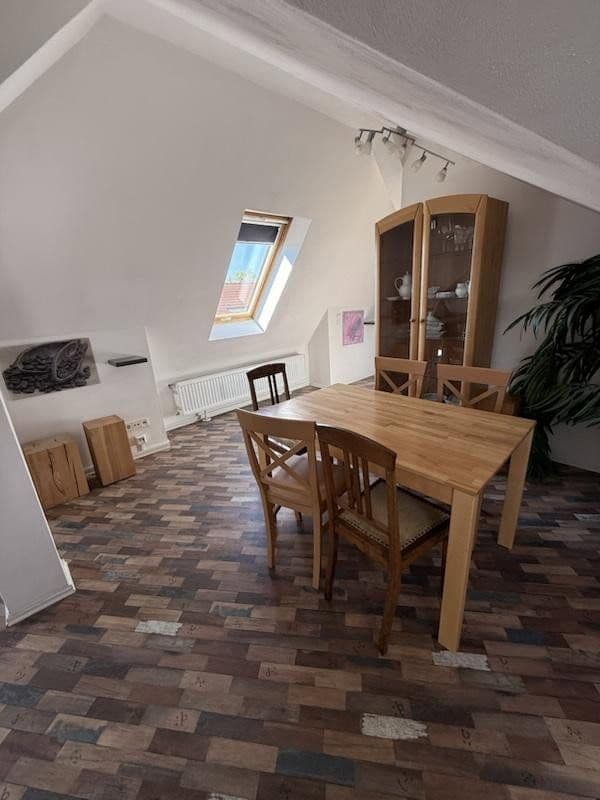 Prenájom bytu 1-izbový 49 m², Schurwaldstr. 61, Stuttgart, Bádensko-Wurttembersko Prenájom bytu 1-izbový 49 m², Schurwaldstr. 61, Stuttgart, Bádensko-Wurttembersko