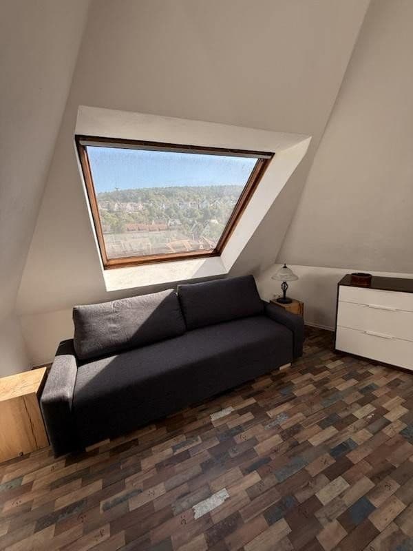 Prenájom bytu 1-izbový 49 m², Schurwaldstr. 61, Stuttgart, Bádensko-Wurttembersko Prenájom bytu 1-izbový 49 m², Schurwaldstr. 61, Stuttgart, Bádensko-Wurttembersko