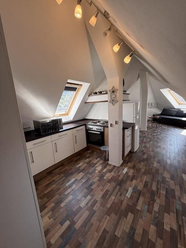 Prenájom bytu 1-izbový 49 m², Schurwaldstr. 61, Stuttgart, Bádensko-Wurttembersko Prenájom bytu 1-izbový 49 m², Schurwaldstr. 61, Stuttgart, Bádensko-Wurttembersko