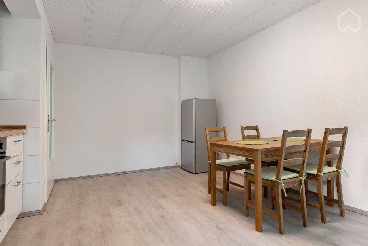 Predaj bytu 3-izbový 60 m², Friedbergstraße 2a, Essen, Severné Porýnie - Westfálsko Predaj bytu 3-izbový 60 m², Friedbergstraße 2a, Essen, Severné Porýnie - Westfálsko