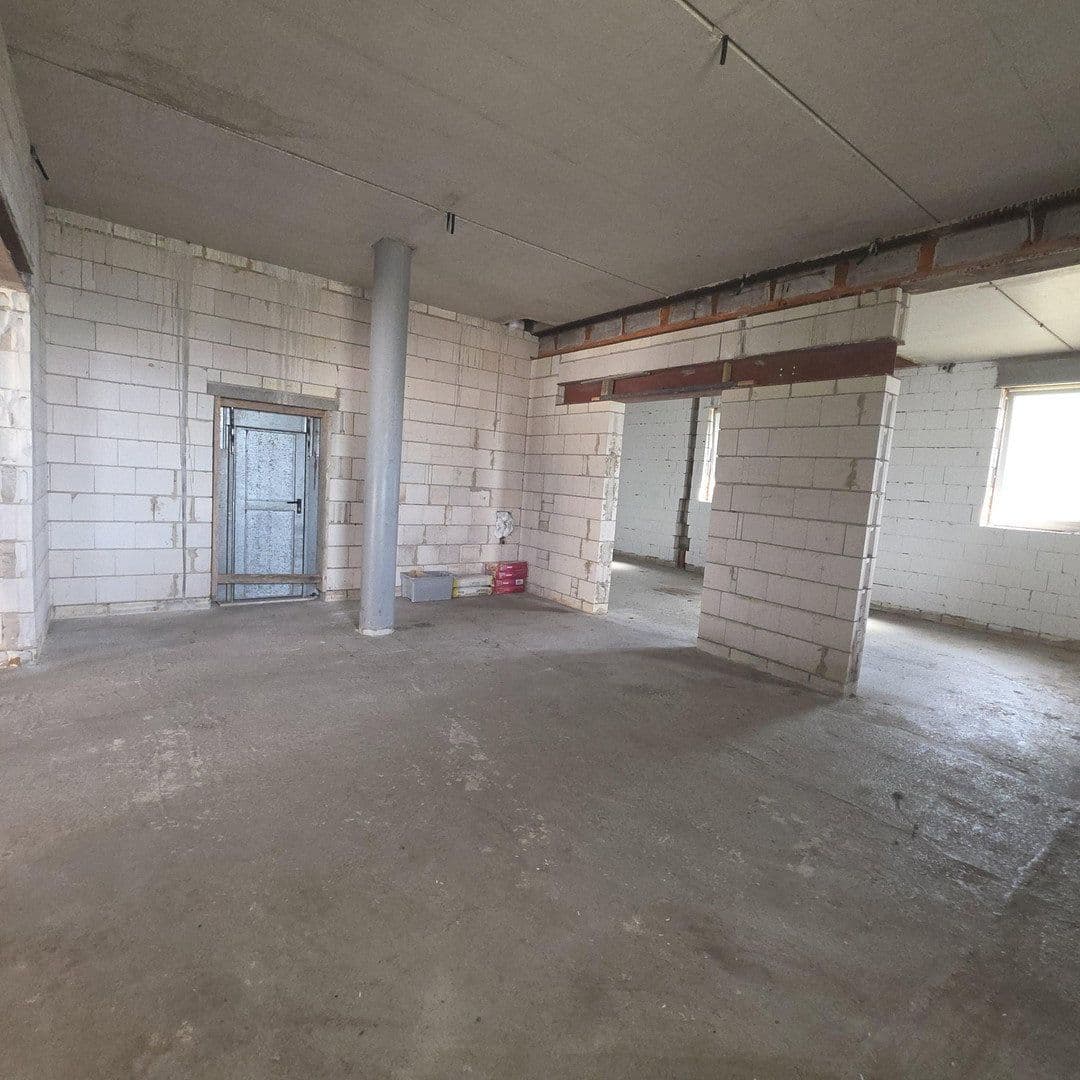 Prenájom nebytového priestoru 376 m², Carl-Benz-Str 7, Zirndorf, Bavorsko Prenájom nebytového priestoru 376 m², Carl-Benz-Str 7, Zirndorf, Bavorsko