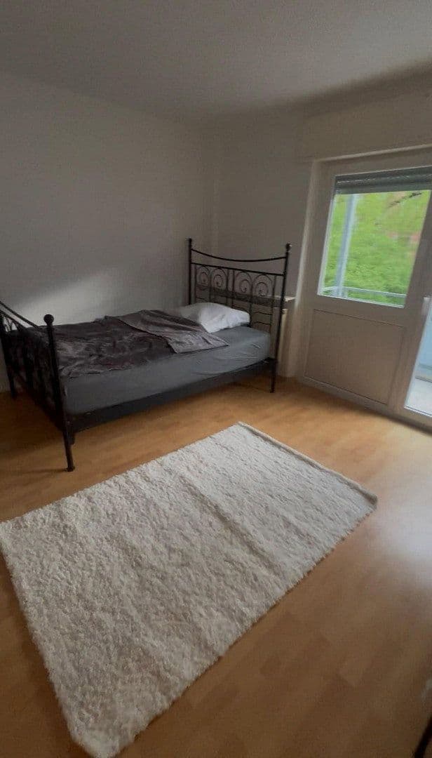 Prenájom bytu 70 m², Grötzinger Str. 50, Karlsruhe, Bádensko-Wurttembersko Prenájom bytu 70 m², Grötzinger Str. 50, Karlsruhe, Bádensko-Wurttembersko
