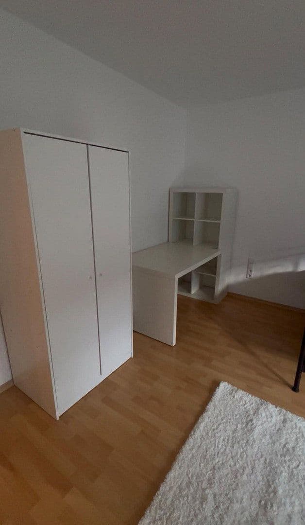 Prenájom bytu 70 m², Grötzinger Str. 50, Karlsruhe, Bádensko-Wurttembersko Prenájom bytu 70 m², Grötzinger Str. 50, Karlsruhe, Bádensko-Wurttembersko