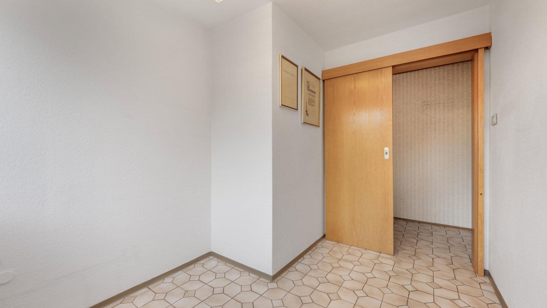 Predaj bytu 3-izbový 117 m², Meisenbachstraße 26, Nürnberg, Bavorsko Predaj bytu 3-izbový 117 m², Meisenbachstraße 26, Nürnberg, Bavorsko