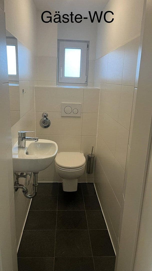 Predaj bytu 3-izbový 90 m², Egertstraße 26, EG, Reutlingen, Bádensko-Wurttembersko Predaj bytu 3-izbový 90 m², Egertstraße 26, EG, Reutlingen, Bádensko-Wurttembersko