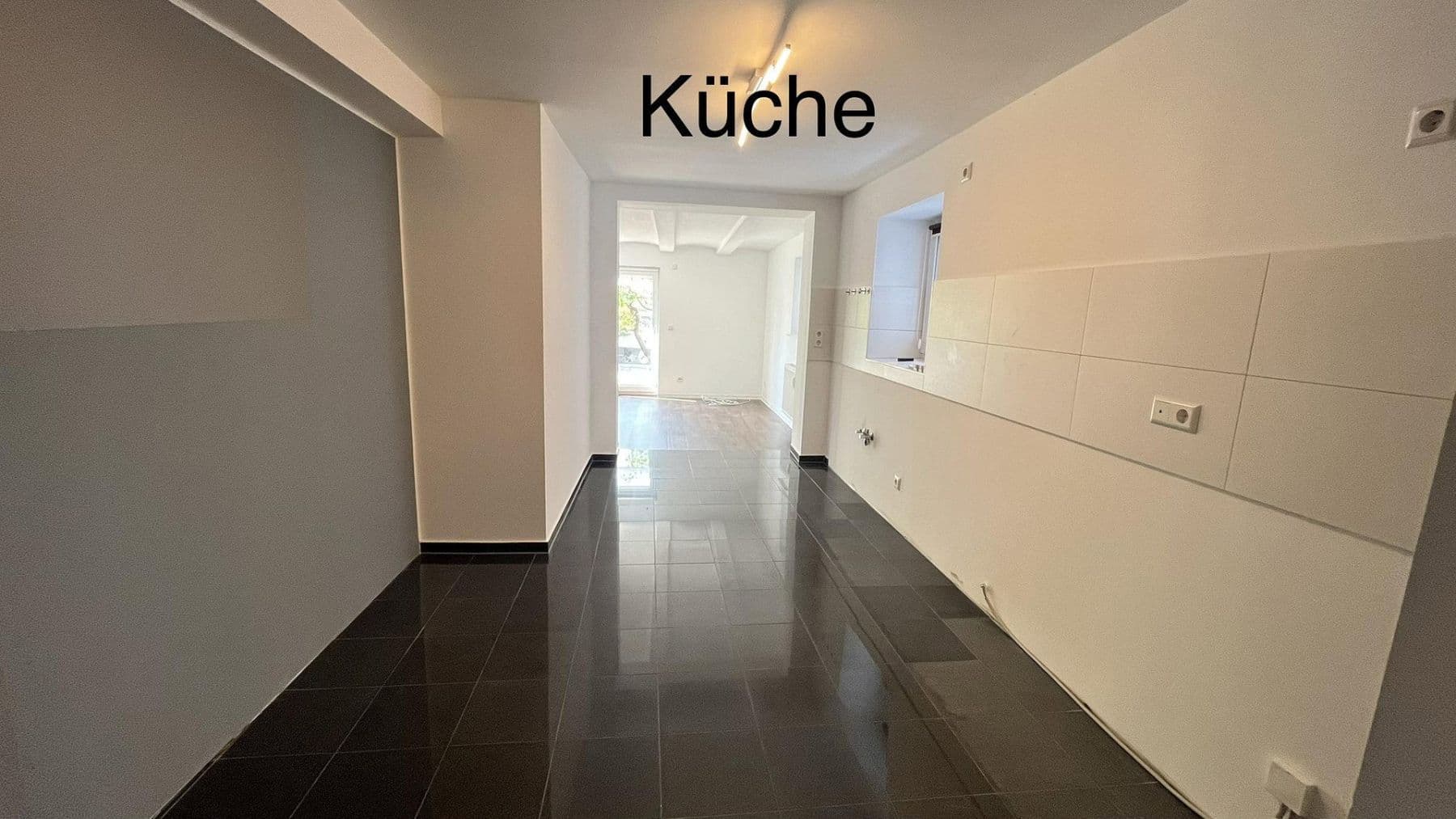 Predaj bytu 3-izbový 90 m², Egertstraße 26, EG, Reutlingen, Bádensko-Wurttembersko Predaj bytu 3-izbový 90 m², Egertstraße 26, EG, Reutlingen, Bádensko-Wurttembersko