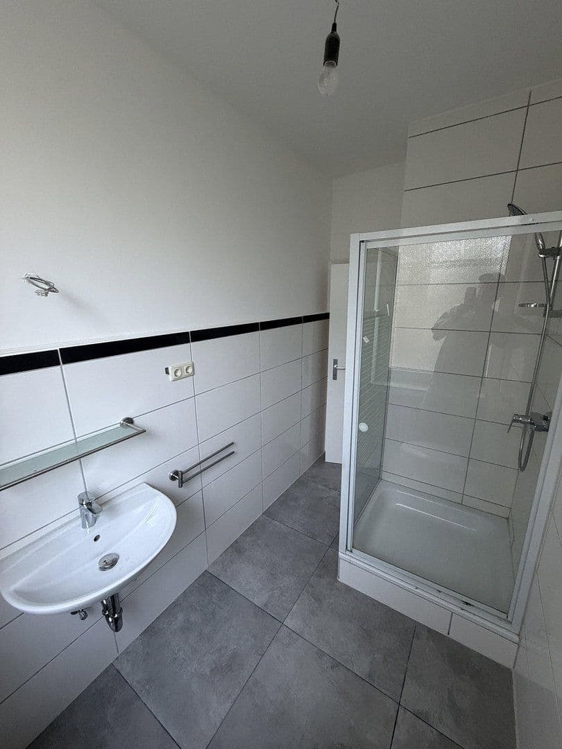 Prenájom bytu 2-izbový 60 m², Hülser Straße 373, Krefeld, Severné Porýnie - Westfálsko Prenájom bytu 2-izbový 60 m², Hülser Straße 373, Krefeld, Severné Porýnie - Westfálsko