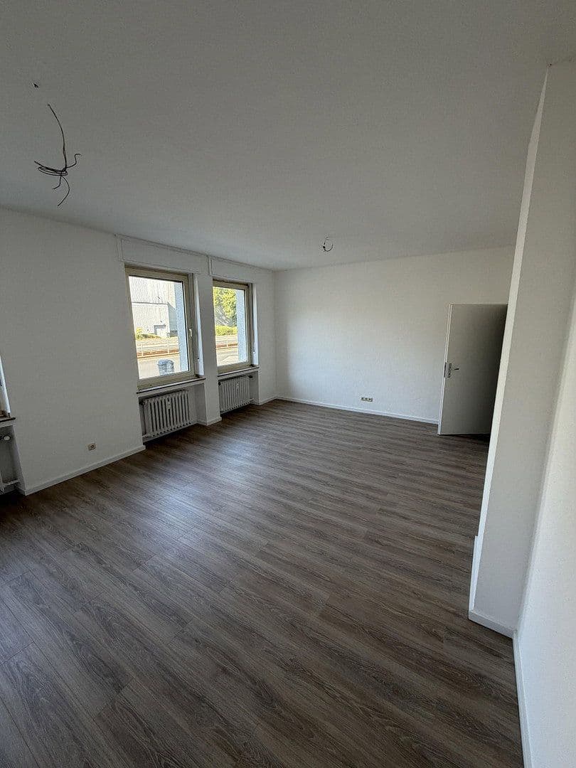 Prenájom bytu 2-izbový 60 m², Hülser Straße 373, Krefeld, Severné Porýnie - Westfálsko Prenájom bytu 2-izbový 60 m², Hülser Straße 373, Krefeld, Severné Porýnie - Westfálsko