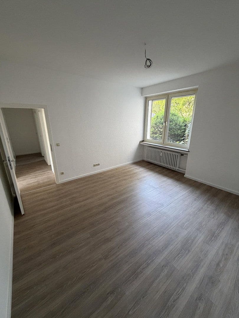 Prenájom bytu 2-izbový 60 m², Hülser Straße 373, Krefeld, Severné Porýnie - Westfálsko Prenájom bytu 2-izbový 60 m², Hülser Straße 373, Krefeld, Severné Porýnie - Westfálsko