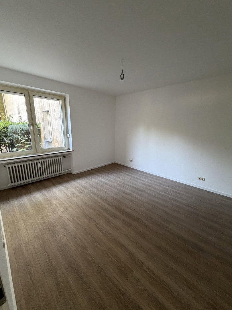Prenájom bytu 2-izbový 60 m², Hülser Straße 373, Krefeld, Severné Porýnie - Westfálsko Prenájom bytu 2-izbový 60 m², Hülser Straße 373, Krefeld, Severné Porýnie - Westfálsko