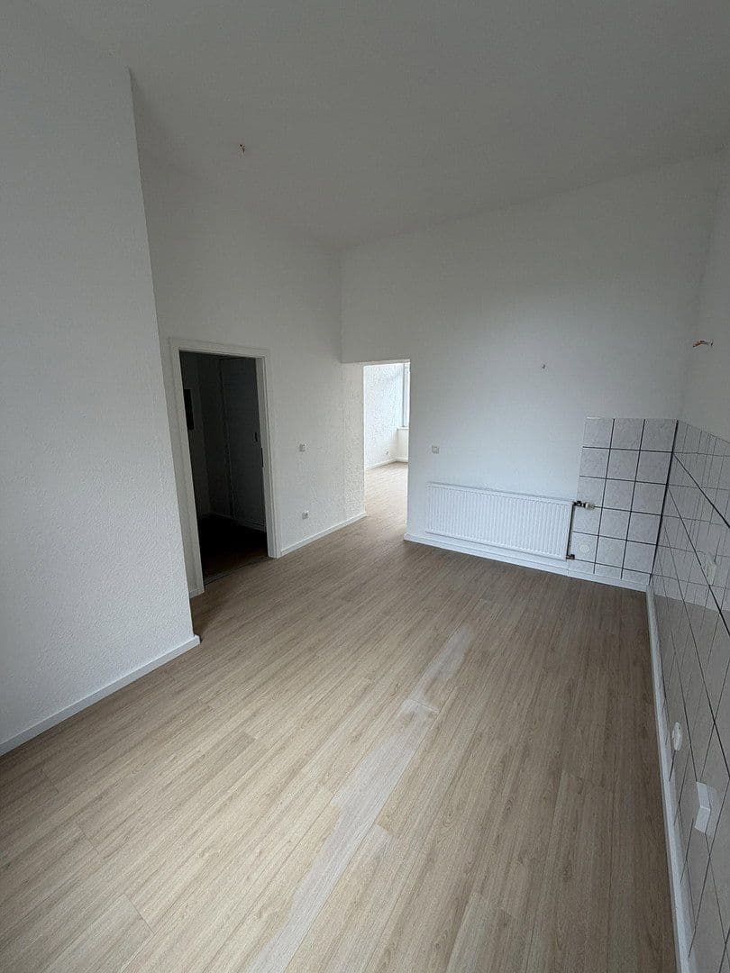 Prenájom bytu 2-izbový 55 m², Adolfstraße 9, Krefeld, Severné Porýnie - Westfálsko Prenájom bytu 2-izbový 55 m², Adolfstraße 9, Krefeld, Severné Porýnie - Westfálsko
