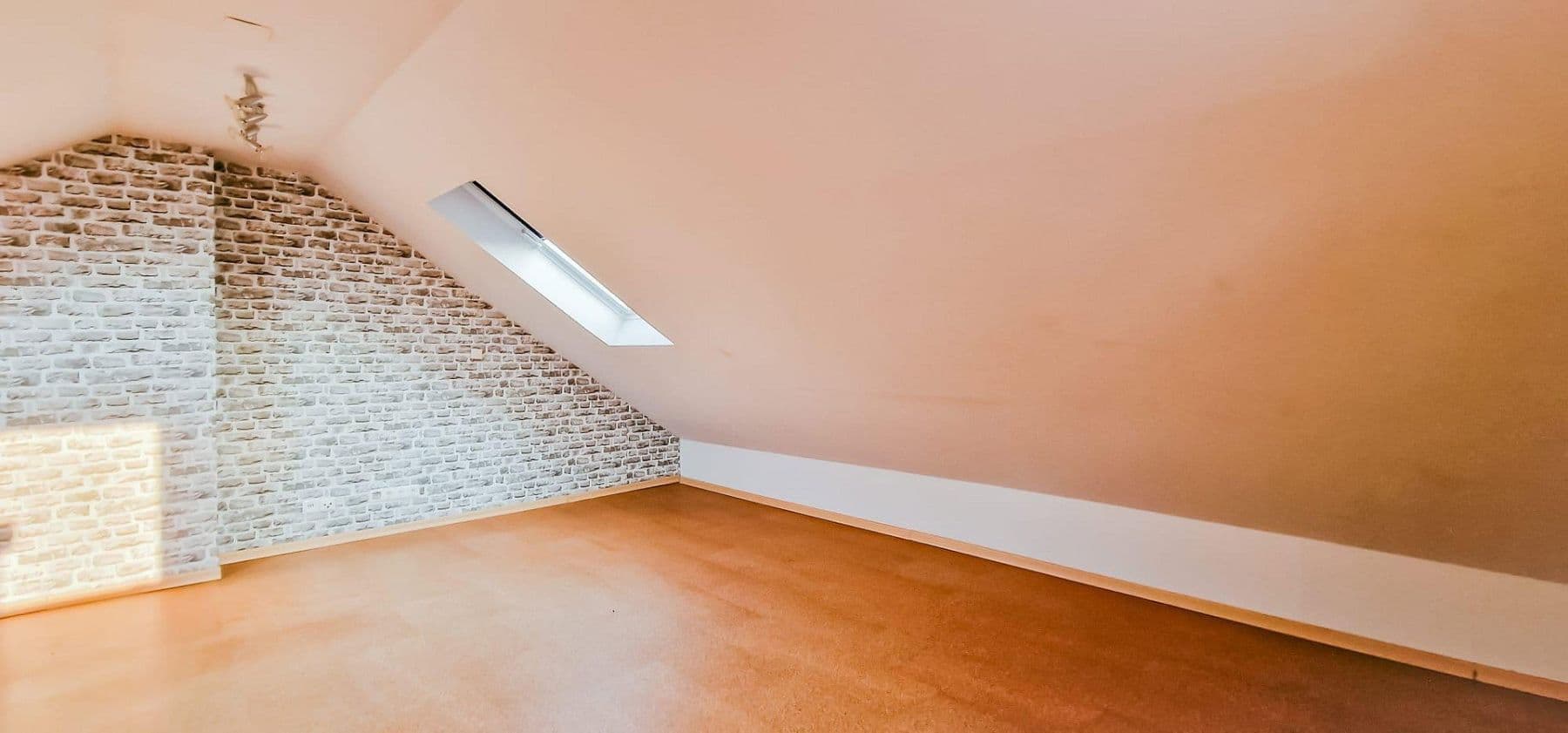 Predaj domu 122 m², pozemok 424 m², Karl Staib Str 35, Hattersheim am Main, Hesensko Predaj domu 122 m², pozemok 424 m², Karl Staib Str 35, Hattersheim am Main, Hesensko