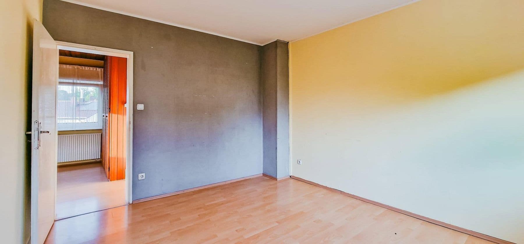 Predaj domu 122 m², pozemok 424 m², Karl Staib Str 35, Hattersheim am Main, Hesensko Predaj domu 122 m², pozemok 424 m², Karl Staib Str 35, Hattersheim am Main, Hesensko
