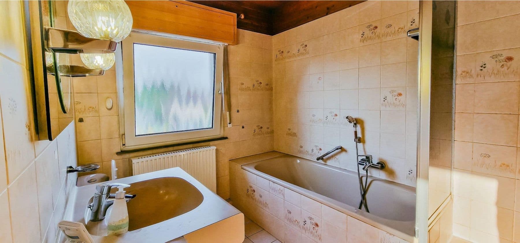 Predaj domu 122 m², pozemok 424 m², Karl Staib Str 35, Hattersheim am Main, Hesensko Predaj domu 122 m², pozemok 424 m², Karl Staib Str 35, Hattersheim am Main, Hesensko