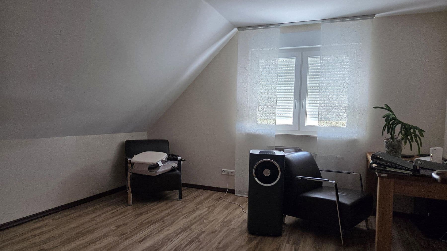 Predaj domu 183 m², pozemok 560 m², Schellerten, Dolné Sasko Predaj domu 183 m², pozemok 560 m², Schellerten, Dolné Sasko