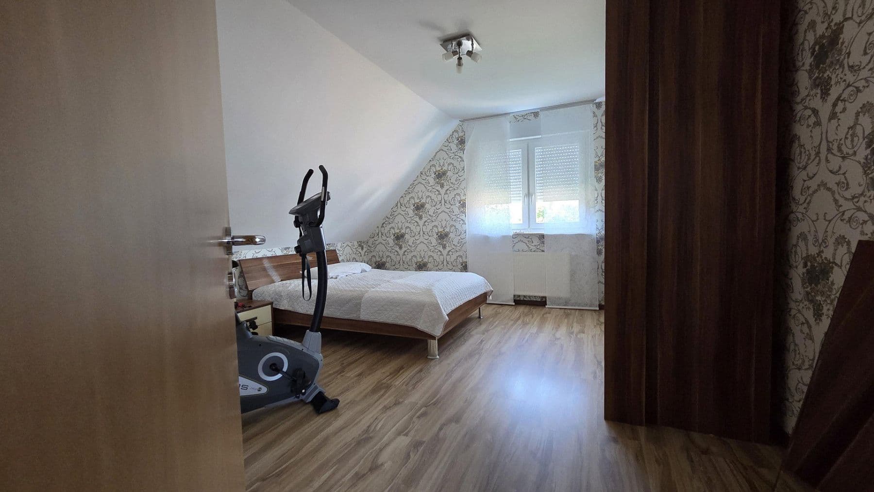 Predaj domu 183 m², pozemok 560 m², Schellerten, Dolné Sasko Predaj domu 183 m², pozemok 560 m², Schellerten, Dolné Sasko