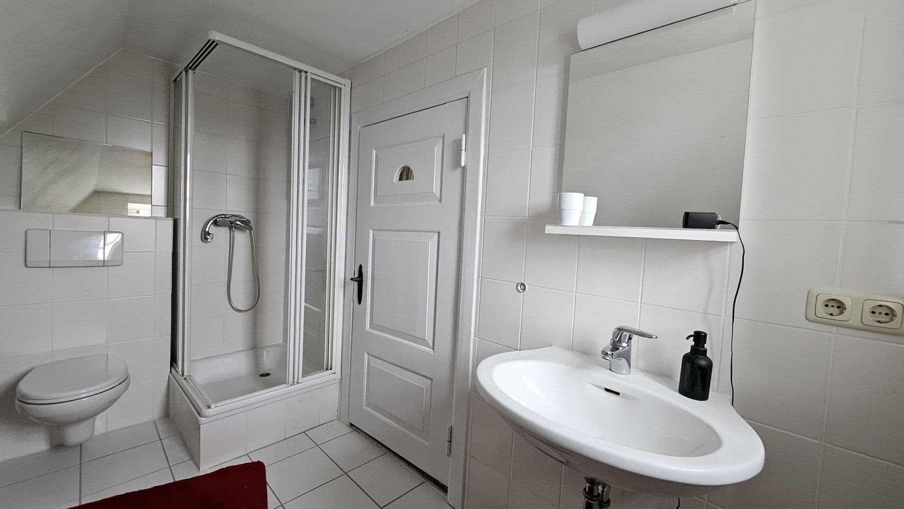 Predaj domu 126 m², pozemok 1.154 m², Balje, Dolné Sasko Predaj domu 126 m², pozemok 1.154 m², Balje, Dolné Sasko