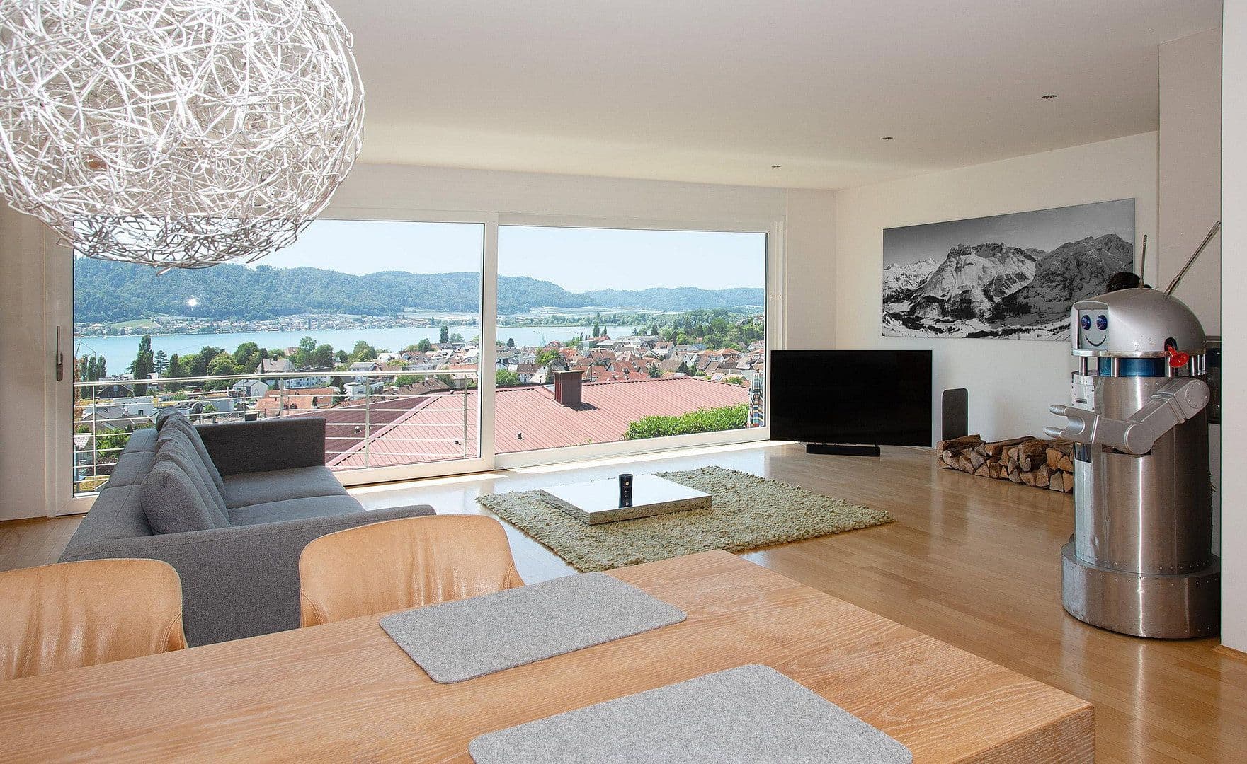 Predaj domu 201 m², pozemok 355 m², Bodman-Ludwigshafen, Bádensko-Wurttembersko Predaj domu 201 m², pozemok 355 m², Bodman-Ludwigshafen, Bádensko-Wurttembersko