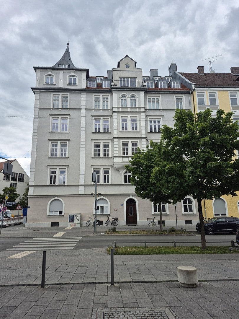 Predaj bytu 6-izbový 170 m², München, Bavorsko Predaj bytu 6-izbový 170 m², München, Bavorsko