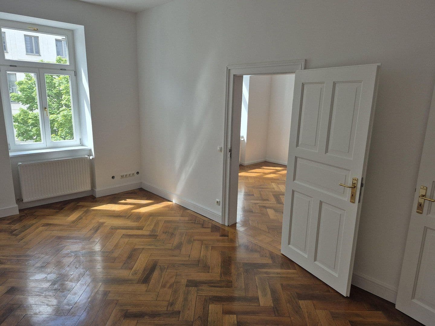 Predaj bytu 6-izbový 170 m², München, Bavorsko Predaj bytu 6-izbový 170 m², München, Bavorsko