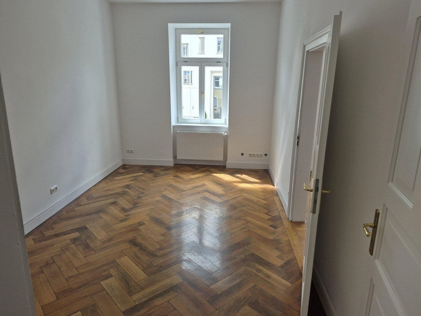 Predaj bytu 6-izbový 170 m², München, Bavorsko Predaj bytu 6-izbový 170 m², München, Bavorsko