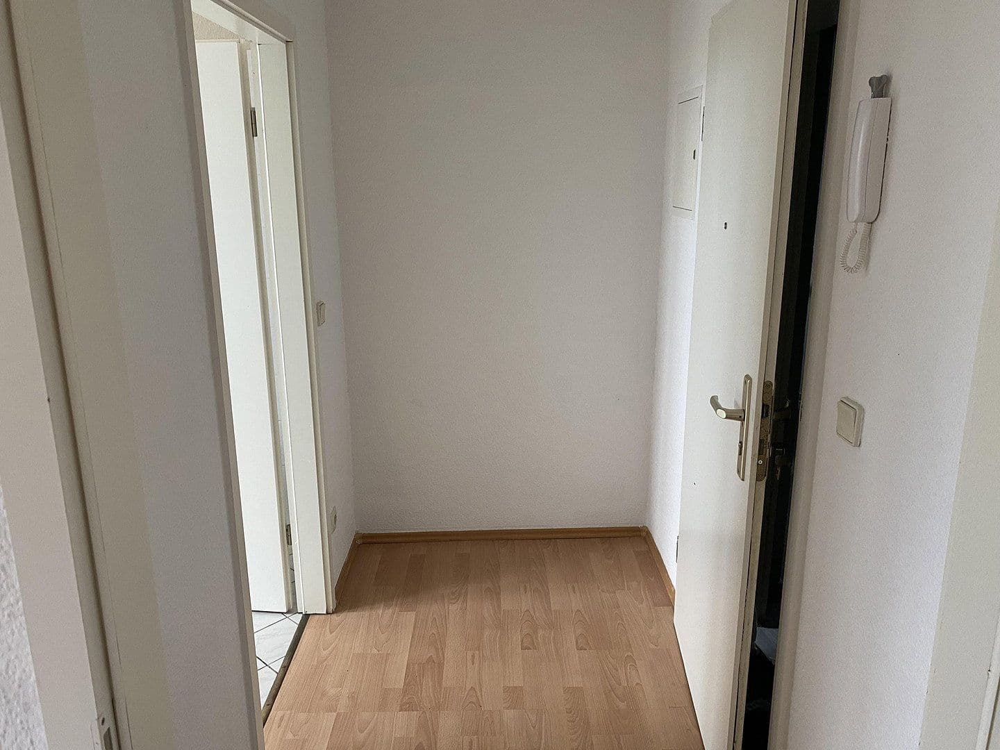 Prenájom bytu 3-izbový 65 m², Marienstraße 4, Eberswalde, Brandenbursko Prenájom bytu 3-izbový 65 m², Marienstraße 4, Eberswalde, Brandenbursko