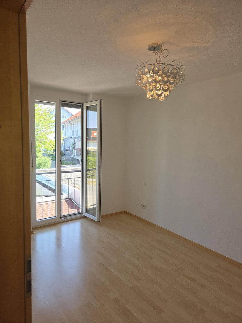 Predaj domu 114 m², pozemok 244 m², Kempten (Allgäu), Bavorsko Predaj domu 114 m², pozemok 244 m², Kempten (Allgäu), Bavorsko