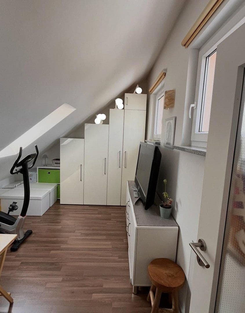 Predaj domu 125 m², pozemok 162 m², Rosdorf, Dolné Sasko Predaj domu 125 m², pozemok 162 m², Rosdorf, Dolné Sasko