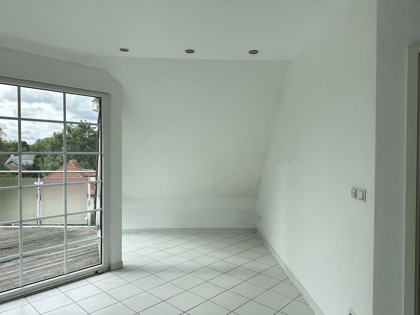 Predaj bytu 3-izbový 60 m², Falkensee, Brandenbursko Predaj bytu 3-izbový 60 m², Falkensee, Brandenbursko