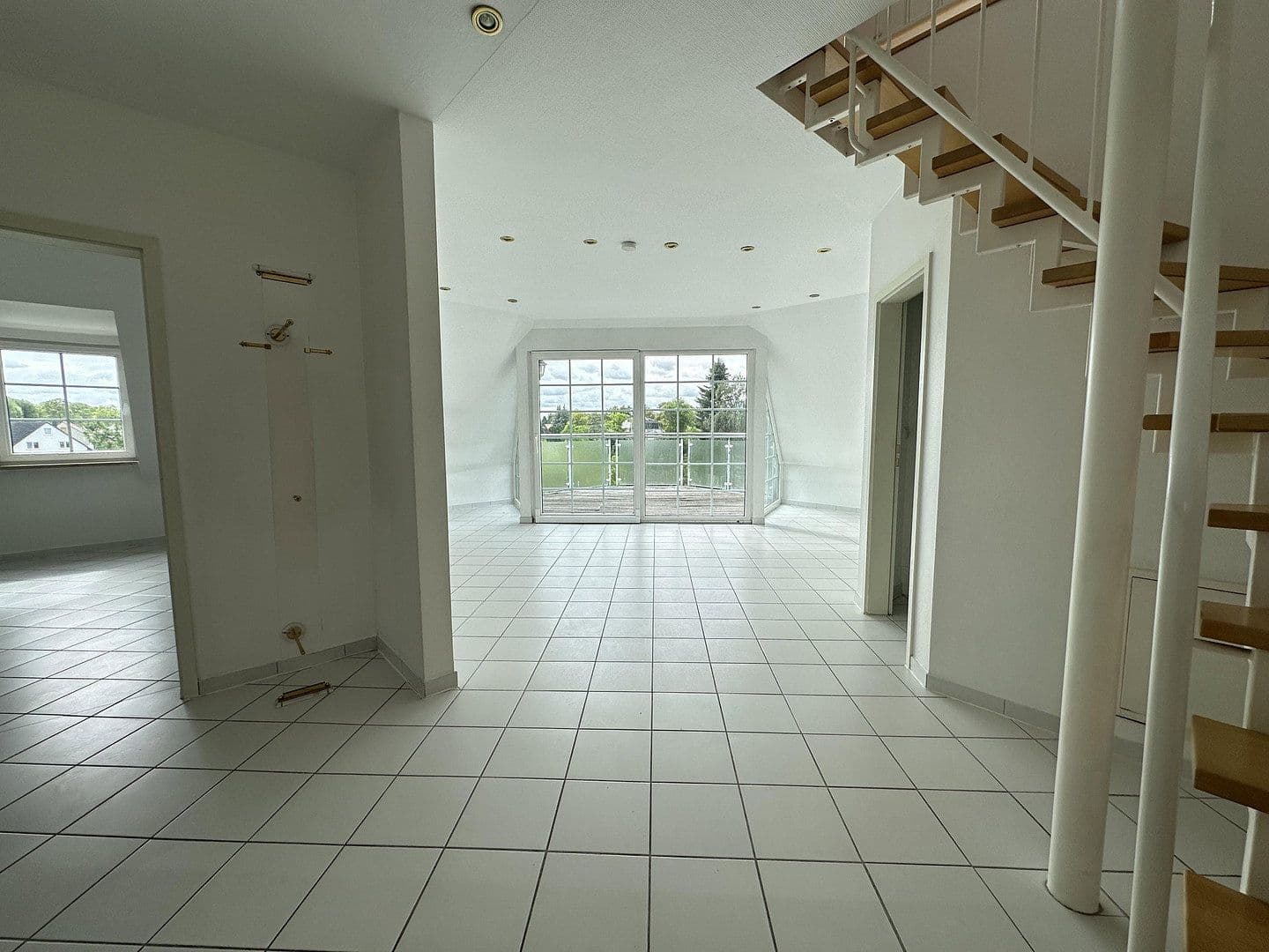 Predaj bytu 3-izbový 60 m², Falkensee, Brandenbursko Predaj bytu 3-izbový 60 m², Falkensee, Brandenbursko