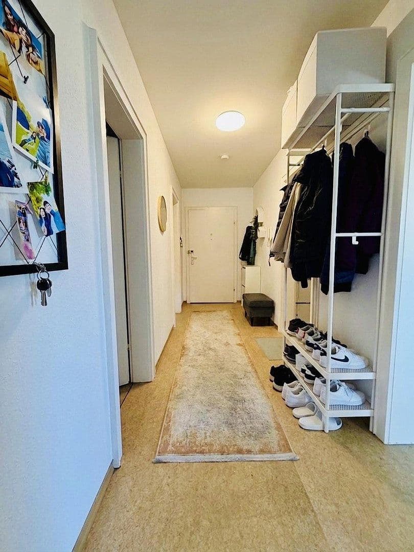 Prenájom bytu 2-izbový 68 m², Krokodilweg 40, Stuttgart, Bádensko-Wurttembersko Prenájom bytu 2-izbový 68 m², Krokodilweg 40, Stuttgart, Bádensko-Wurttembersko