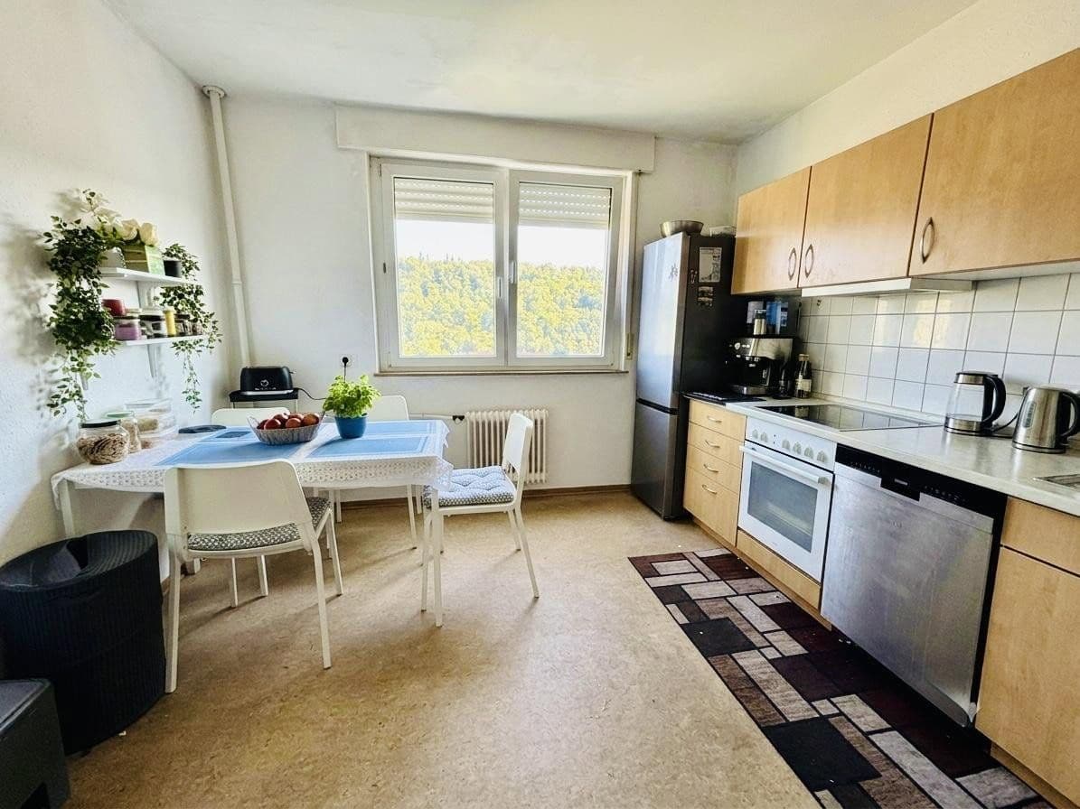 Prenájom bytu 2-izbový 68 m², Krokodilweg 40, Stuttgart, Bádensko-Wurttembersko Prenájom bytu 2-izbový 68 m², Krokodilweg 40, Stuttgart, Bádensko-Wurttembersko