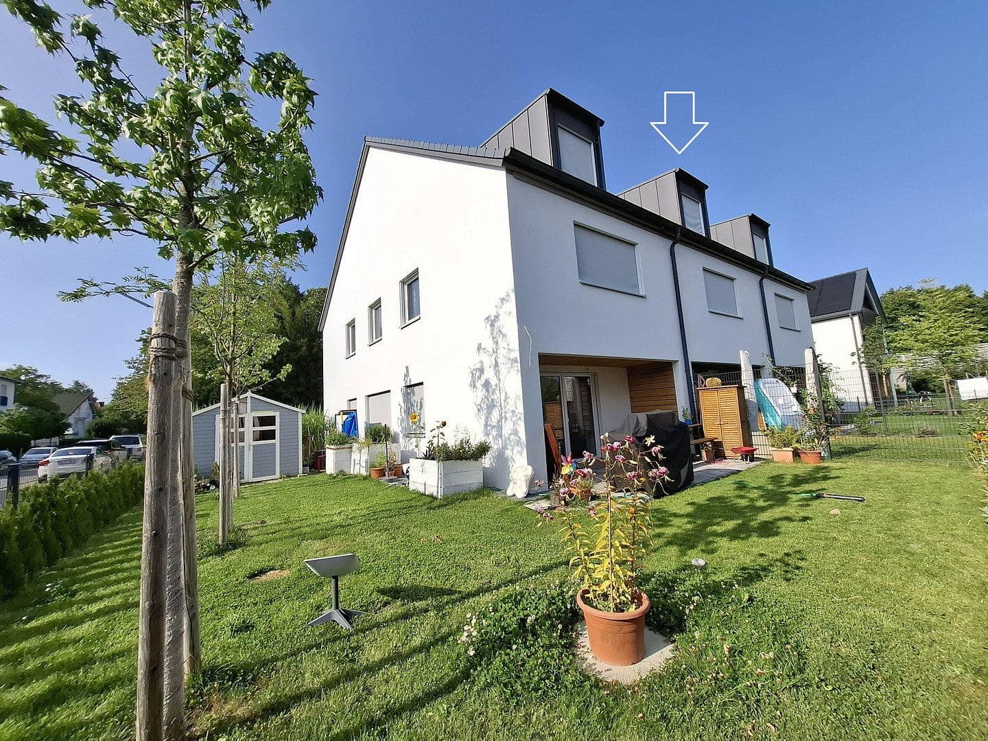 Prenájom domu 158 m², pozemok 110 m², Bauseweinallee 58f, München, Bavorsko Prenájom domu 158 m², pozemok 110 m², Bauseweinallee 58f, München, Bavorsko