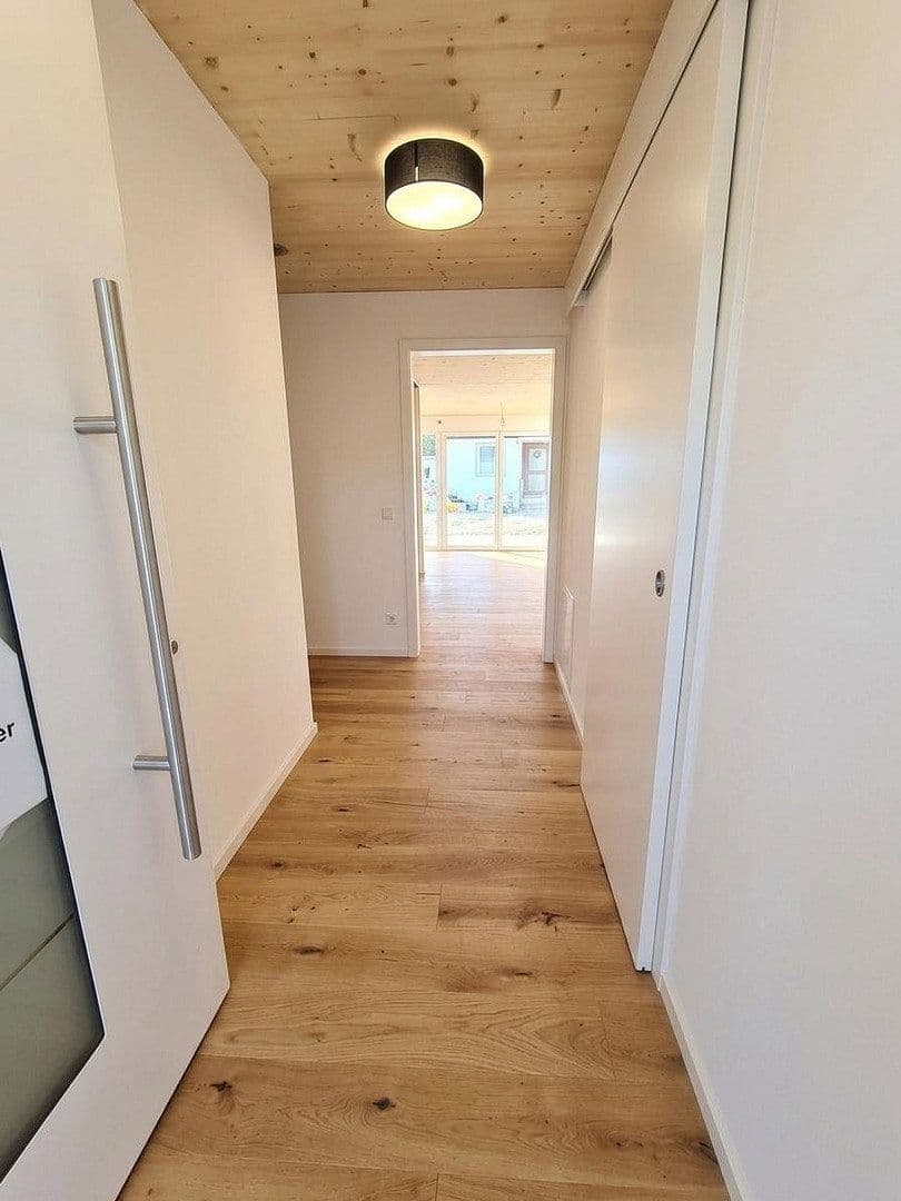 Prenájom domu 158 m², pozemok 110 m², Bauseweinallee 58f, München, Bavorsko Prenájom domu 158 m², pozemok 110 m², Bauseweinallee 58f, München, Bavorsko