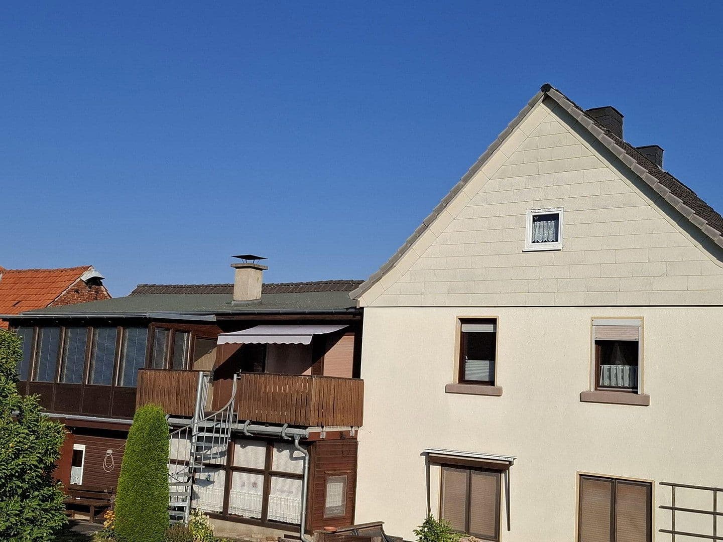 Predaj domu 290 m², pozemok 729 m², Waldeck, Hesensko Predaj domu 290 m², pozemok 729 m², Waldeck, Hesensko