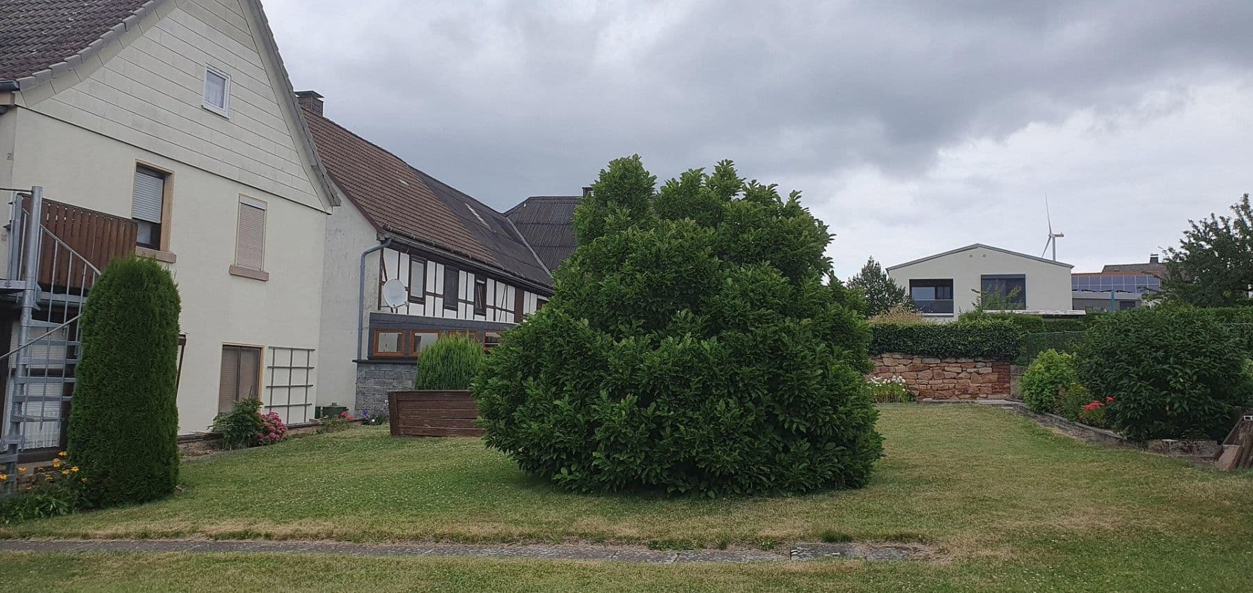 Predaj domu 290 m², pozemok 729 m², Waldeck, Hesensko Predaj domu 290 m², pozemok 729 m², Waldeck, Hesensko