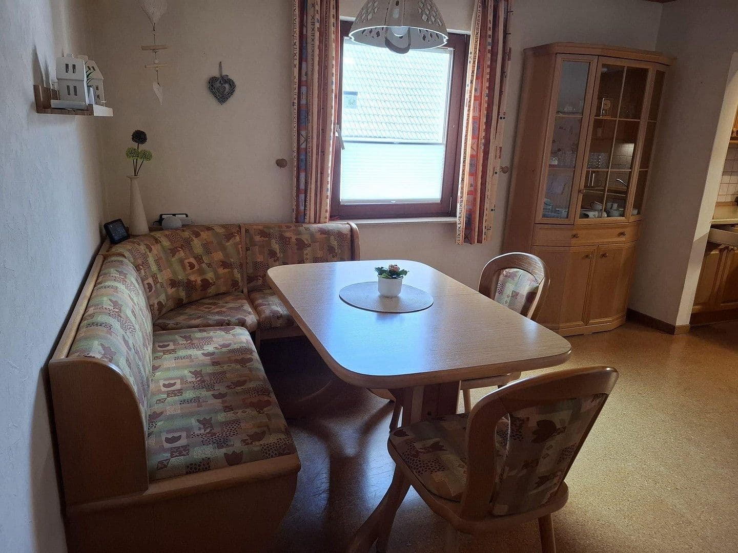 Predaj domu 290 m², pozemok 729 m², Waldeck, Hesensko Predaj domu 290 m², pozemok 729 m², Waldeck, Hesensko