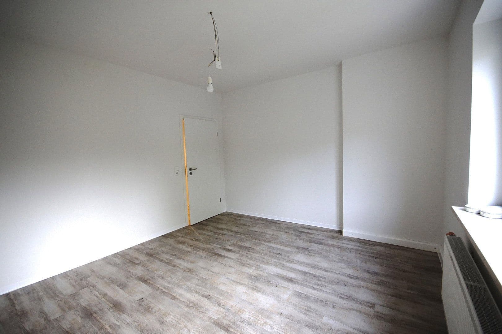 Prenájom bytu 2-izbový 62 m², Kaiserstraße 21, Mönchengladbach, Severné Porýnie - Westfálsko Prenájom bytu 2-izbový 62 m², Kaiserstraße 21, Mönchengladbach, Severné Porýnie - Westfálsko