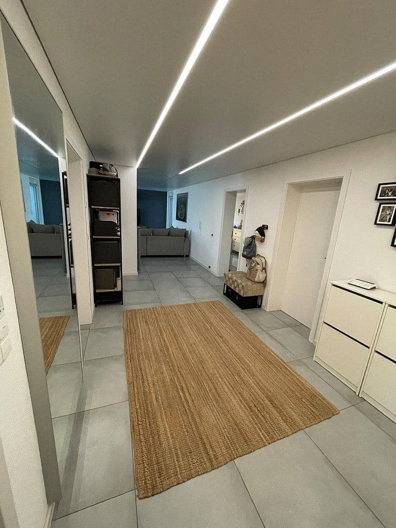 Prenájom bytu 3-izbový 95 m², Bad Rappenau, Bádensko-Wurttembersko Prenájom bytu 3-izbový 95 m², Bad Rappenau, Bádensko-Wurttembersko