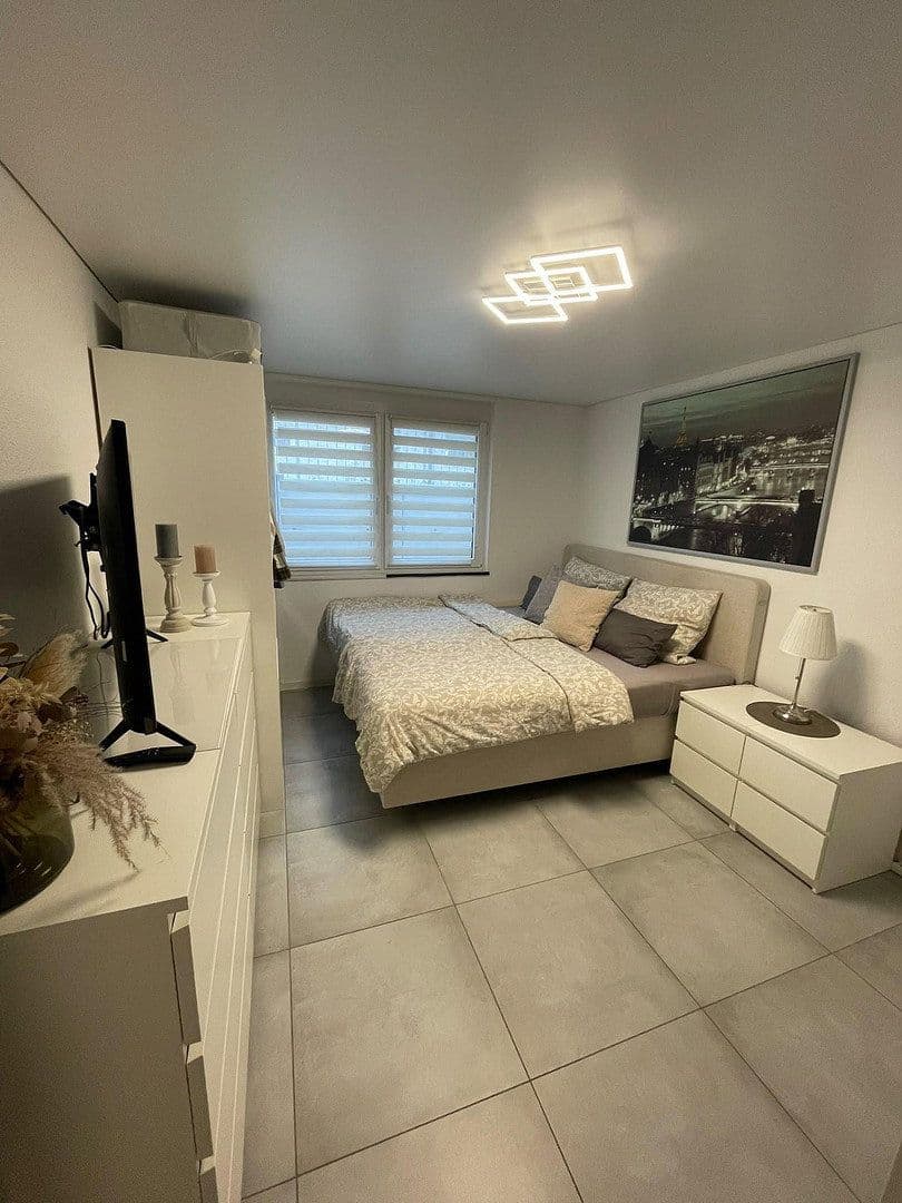 Prenájom bytu 3-izbový 95 m², Bad Rappenau, Bádensko-Wurttembersko Prenájom bytu 3-izbový 95 m², Bad Rappenau, Bádensko-Wurttembersko