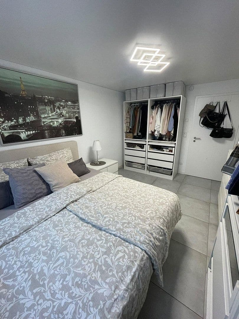 Prenájom bytu 3-izbový 95 m², Bad Rappenau, Bádensko-Wurttembersko Prenájom bytu 3-izbový 95 m², Bad Rappenau, Bádensko-Wurttembersko