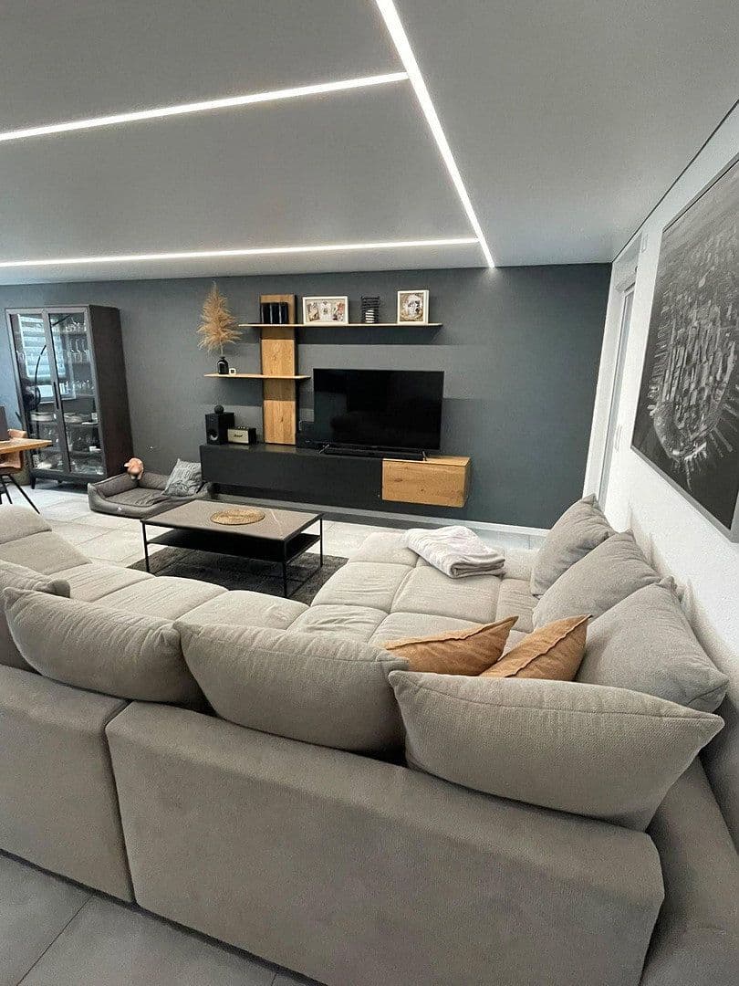 Prenájom bytu 3-izbový 95 m², Bad Rappenau, Bádensko-Wurttembersko Prenájom bytu 3-izbový 95 m², Bad Rappenau, Bádensko-Wurttembersko