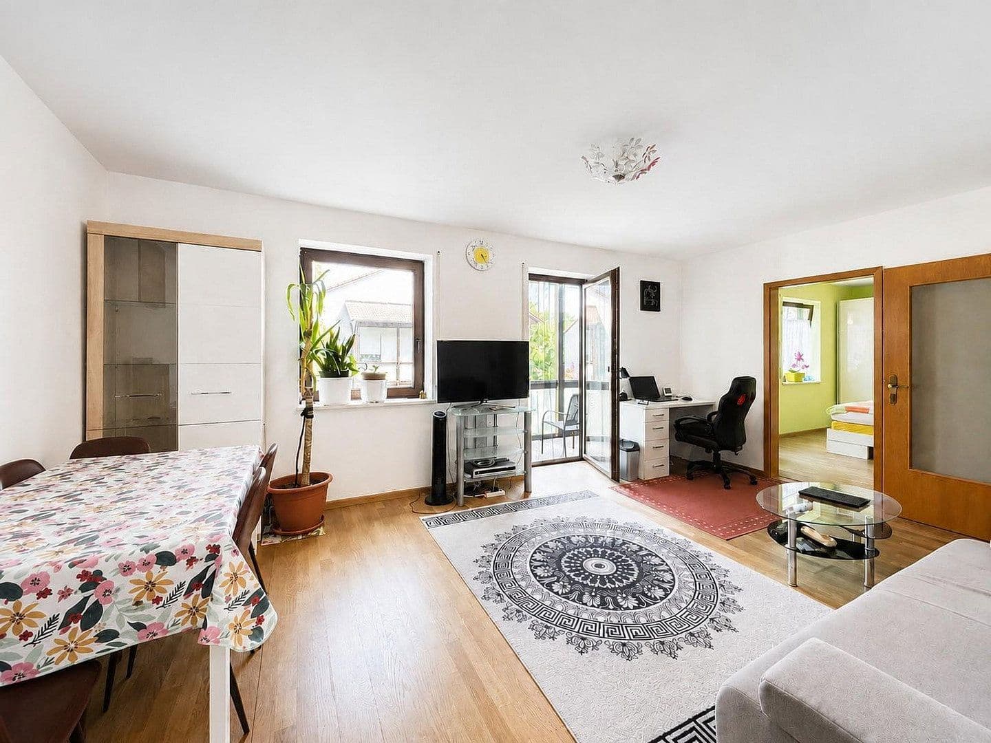 Predaj bytu 2-izbový 50 m², München, Bavorsko Predaj bytu 2-izbový 50 m², München, Bavorsko